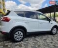 Білий Форд Куга, об'ємом двигуна 2 л та пробігом 176 тис. км за 12700 $, фото 4 на Automoto.ua