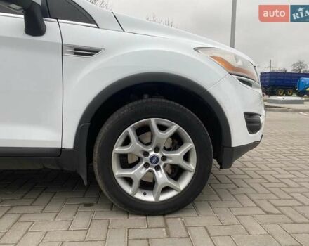 Белый Форд Куга, объемом двигателя 2.5 л и пробегом 220 тыс. км за 10500 $, фото 53 на Automoto.ua