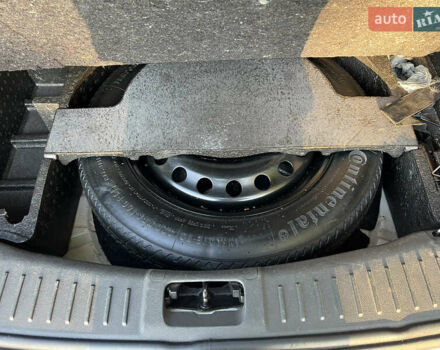 Белый Форд Куга, объемом двигателя 2 л и пробегом 165 тыс. км за 8999 $, фото 21 на Automoto.ua