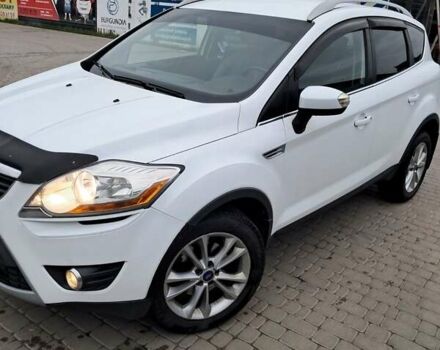 Белый Форд Куга, объемом двигателя 2 л и пробегом 160 тыс. км за 10900 $, фото 6 на Automoto.ua