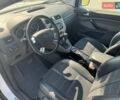 Белый Форд Куга, объемом двигателя 2 л и пробегом 280 тыс. км за 11150 $, фото 1 на Automoto.ua