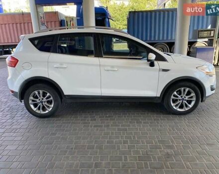 Белый Форд Куга, объемом двигателя 2 л и пробегом 146 тыс. км за 12500 $, фото 5 на Automoto.ua