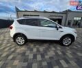 Белый Форд Куга, объемом двигателя 2 л и пробегом 205 тыс. км за 10800 $, фото 1 на Automoto.ua