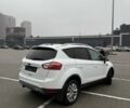 Белый Форд Куга, объемом двигателя 2 л и пробегом 272 тыс. км за 11499 $, фото 4 на Automoto.ua