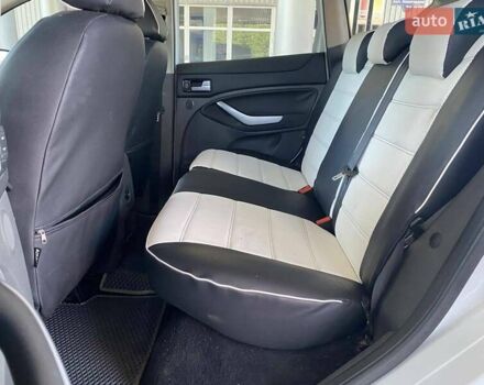 Белый Форд Куга, объемом двигателя 2 л и пробегом 146 тыс. км за 12500 $, фото 16 на Automoto.ua