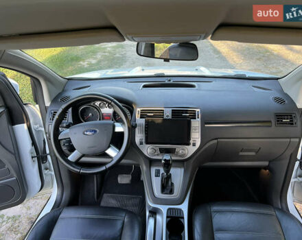 Белый Форд Куга, объемом двигателя 2 л и пробегом 165 тыс. км за 8999 $, фото 16 на Automoto.ua