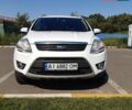 Белый Форд Куга, объемом двигателя 2 л и пробегом 194 тыс. км за 11900 $, фото 1 на Automoto.ua