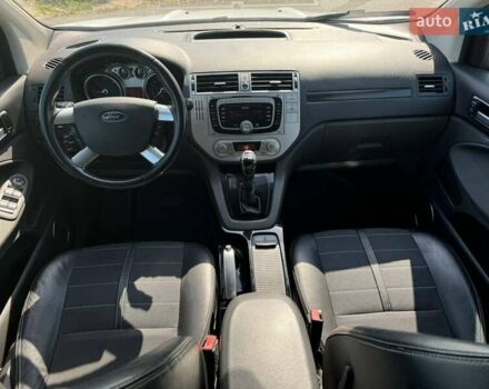 Белый Форд Куга, объемом двигателя 2 л и пробегом 280 тыс. км за 11150 $, фото 12 на Automoto.ua