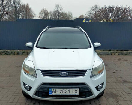 Белый Форд Куга, объемом двигателя 2 л и пробегом 270 тыс. км за 8700 $, фото 1 на Automoto.ua