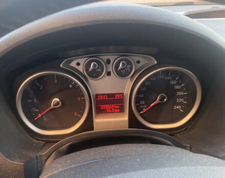 Білий Форд Куга, об'ємом двигуна 2 л та пробігом 223 тис. км за 11000 $, фото 5 на Automoto.ua