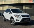 Белый Форд Куга, объемом двигателя 2 л и пробегом 217 тыс. км за 11990 $, фото 1 на Automoto.ua