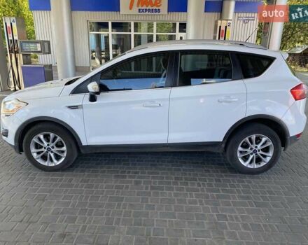 Белый Форд Куга, объемом двигателя 2 л и пробегом 146 тыс. км за 12500 $, фото 11 на Automoto.ua