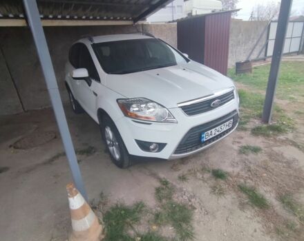 Білий Форд Куга, об'ємом двигуна 2 л та пробігом 217 тис. км за 11000 $, фото 10 на Automoto.ua