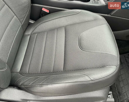 Белый Форд Куга, объемом двигателя 2 л и пробегом 182 тыс. км за 12400 $, фото 61 на Automoto.ua