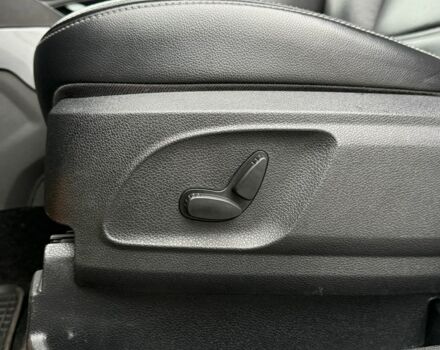 Белый Форд Куга, объемом двигателя 2 л и пробегом 272 тыс. км за 11499 $, фото 17 на Automoto.ua