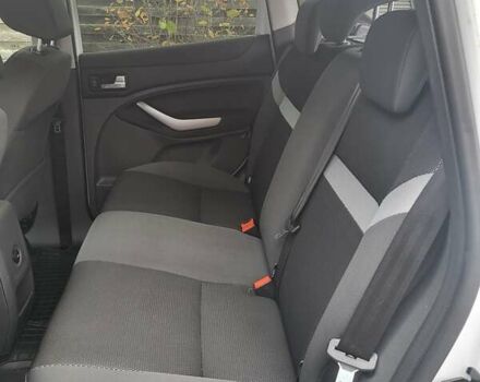 Белый Форд Куга, объемом двигателя 2 л и пробегом 198 тыс. км за 12000 $, фото 8 на Automoto.ua