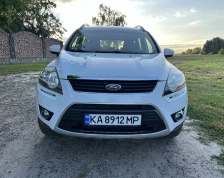 Белый Форд Куга, объемом двигателя 2 л и пробегом 160 тыс. км за 9750 $, фото 7 на Automoto.ua