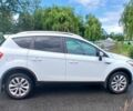 Білий Форд Куга, об'ємом двигуна 2 л та пробігом 216 тис. км за 11000 $, фото 1 на Automoto.ua