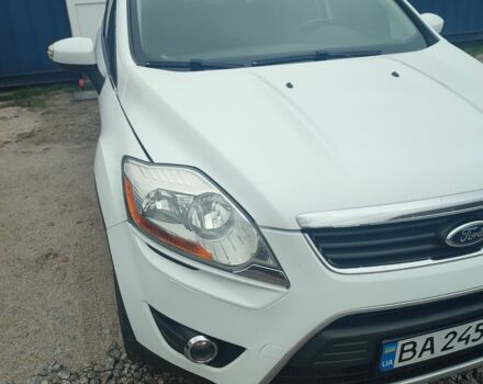 Білий Форд Куга, об'ємом двигуна 2 л та пробігом 217 тис. км за 11000 $, фото 18 на Automoto.ua