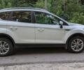 Белый Форд Куга, объемом двигателя 2 л и пробегом 290 тыс. км за 244 $, фото 5 на Automoto.ua