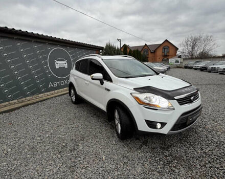 Белый Форд Куга, объемом двигателя 2.52 л и пробегом 225 тыс. км за 11300 $, фото 2 на Automoto.ua