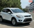 Белый Форд Куга, объемом двигателя 2 л и пробегом 180 тыс. км за 9999 $, фото 2 на Automoto.ua