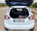 Белый Форд Куга, объемом двигателя 2 л и пробегом 196 тыс. км за 11000 $, фото 2 на Automoto.ua