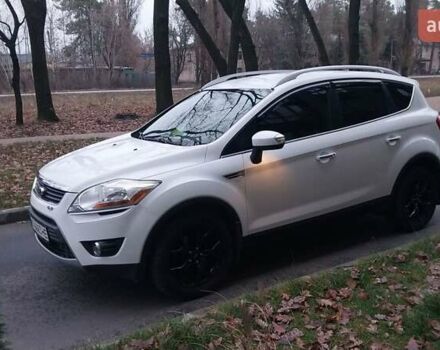 Белый Форд Куга, объемом двигателя 2 л и пробегом 198 тыс. км за 11500 $, фото 2 на Automoto.ua