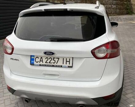 Белый Форд Куга, объемом двигателя 2 л и пробегом 243 тыс. км за 12100 $, фото 3 на Automoto.ua