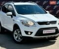Белый Форд Куга, объемом двигателя 2 л и пробегом 214 тыс. км за 10500 $, фото 1 на Automoto.ua