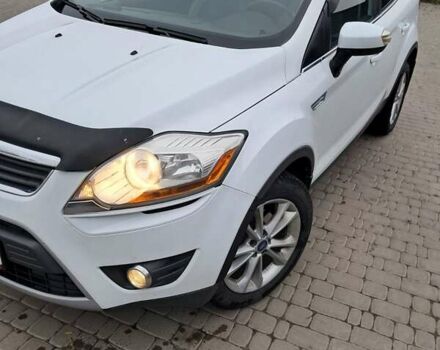 Белый Форд Куга, объемом двигателя 2 л и пробегом 160 тыс. км за 10900 $, фото 7 на Automoto.ua