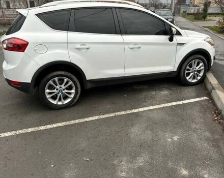 Белый Форд Куга, объемом двигателя 2 л и пробегом 294 тыс. км за 11500 $, фото 12 на Automoto.ua