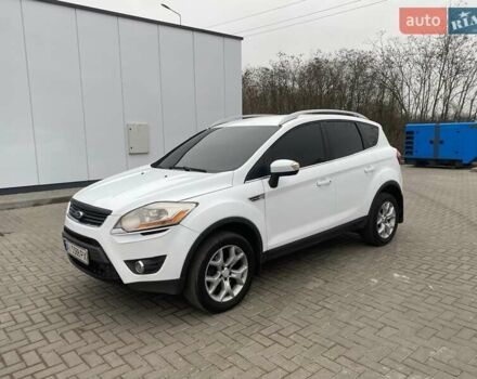 Белый Форд Куга, объемом двигателя 2.5 л и пробегом 220 тыс. км за 10500 $, фото 15 на Automoto.ua