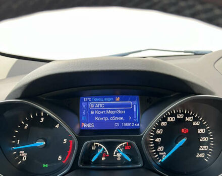 Білий Форд Куга, об'ємом двигуна 2 л та пробігом 198 тис. км за 11800 $, фото 44 на Automoto.ua