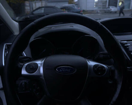 Форд Куга 2013 в Полтаве на Automoto.ua Белый Форд Куга, объемом двигателя 2 л и пробегом 253 тыс. км за 11500 $, фото 14 на Automoto.ua