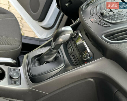 Белый Форд Куга, объемом двигателя 2 л и пробегом 125 тыс. км за 13700 $, фото 55 на Automoto.ua