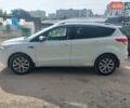 Белый Форд Куга, объемом двигателя 2 л и пробегом 201 тыс. км за 13400 $, фото 22 на Automoto.ua