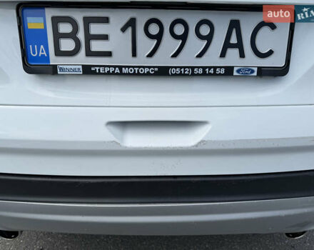 Форд Куга 2013 у Києві на Automoto.ua Білий Форд Куга, об'ємом двигуна 1.6 л та пробігом 126 тис. км за 13000 $, фото 14 на Automoto.ua