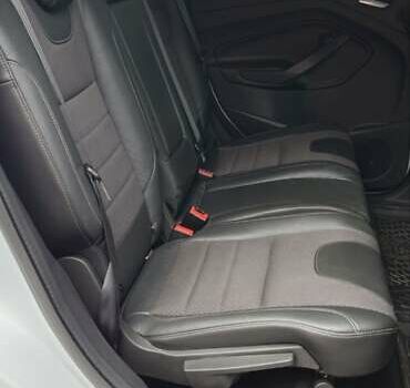 Белый Форд Куга, объемом двигателя 2 л и пробегом 135 тыс. км за 14500 $, фото 50 на Automoto.ua