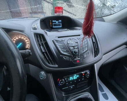 Білий Форд Куга, об'ємом двигуна 2 л та пробігом 301 тис. км за 12400 $, фото 37 на Automoto.ua