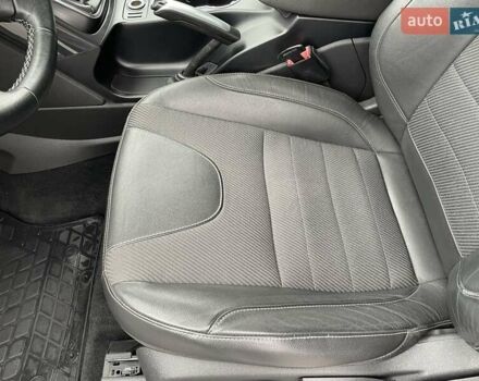 Белый Форд Куга, объемом двигателя 2 л и пробегом 182 тыс. км за 11950 $, фото 37 на Automoto.ua