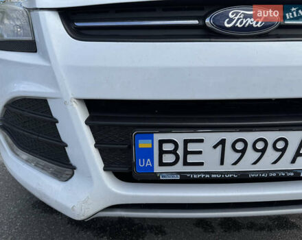 Форд Куга 2013 у Києві на Automoto.ua Білий Форд Куга, об'ємом двигуна 1.6 л та пробігом 126 тис. км за 13000 $, фото 25 на Automoto.ua