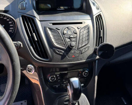 Білий Форд Куга, об'ємом двигуна 2 л та пробігом 182 тис. км за 15000 $, фото 11 на Automoto.ua