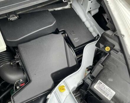 Белый Форд Куга, объемом двигателя 2 л и пробегом 182 тыс. км за 11950 $, фото 24 на Automoto.ua