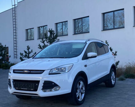 Білий Форд Куга, об'ємом двигуна 2 л та пробігом 248 тис. км за 11850 $, фото 8 на Automoto.ua