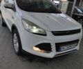 Белый Форд Куга, объемом двигателя 1.6 л и пробегом 165 тыс. км за 11000 $, фото 1 на Automoto.ua