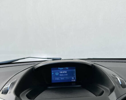 Форд Куга 2013 в Луцке на Automoto.ua Белый Форд Куга, объемом двигателя 2 л и пробегом 198 тыс. км за 12200 $, фото 46 на Automoto.ua