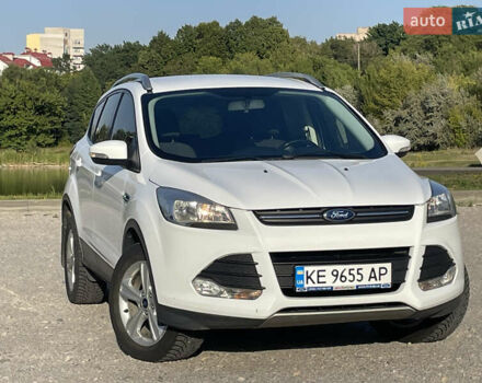 Белый Форд Куга, объемом двигателя 2 л и пробегом 130 тыс. км за 12999 $, фото 8 на Automoto.ua