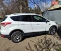Белый Форд Куга, объемом двигателя 2 л и пробегом 156 тыс. км за 15000 $, фото 2 на Automoto.ua