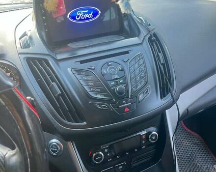 Білий Форд Куга, об'ємом двигуна 2 л та пробігом 247 тис. км за 13000 $, фото 7 на Automoto.ua